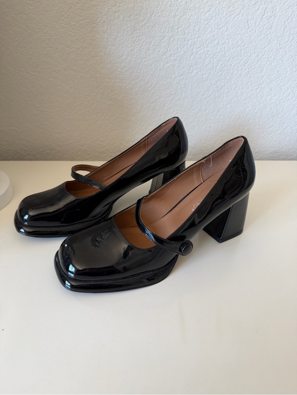 Chunky Black Patent Mary Jane Block Heel Pumps Women’s Size 11 Goth Coquette